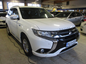Mitsubishi Outlander PHEV vaihtoauto