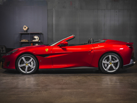Ferrari Portofino vaihtoauto