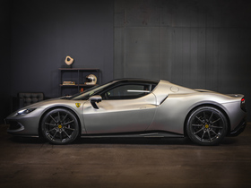 Ferrari 296 GTB vaihtoauto