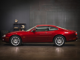 Jaguar XKR vaihtoauto