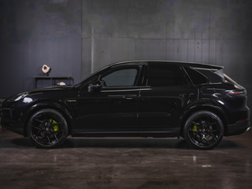 Porsche Cayenne vaihtoauto
