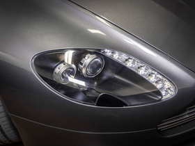 Aston Martin Vantage vaihtoauto