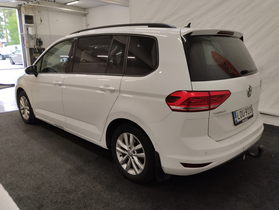 Volkswagen Touran vaihtoauto