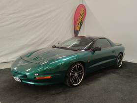 Pontiac Firebird vaihtoauto