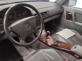 Mercedes-Benz SL vaihtoauto