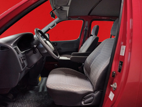 Toyota Hiace vaihtoauto