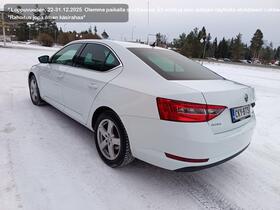 Skoda Superb vaihtoauto