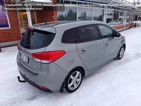 Kia Carens vaihtoauto