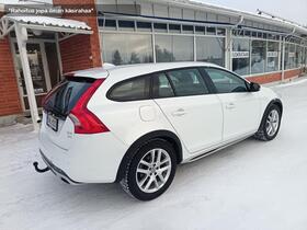 Volvo V60 Cross Country vaihtoauto