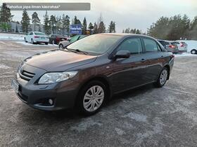 Toyota Corolla vaihtoauto