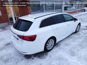 Toyota Avensis vaihtoauto