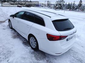 Toyota Avensis vaihtoauto