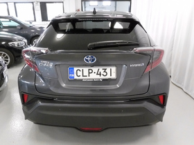 Toyota C-HR vaihtoauto