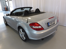 Mercedes-Benz SLK vaihtoauto