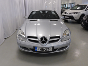 Mercedes-Benz SLK vaihtoauto