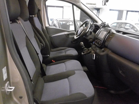 Opel Vivaro vaihtoauto