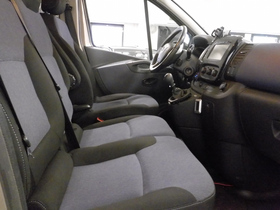 Opel Vivaro vaihtoauto