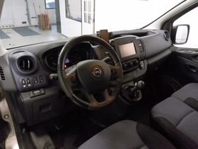 Opel Vivaro vaihtoauto