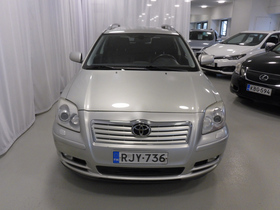 Toyota Avensis vaihtoauto