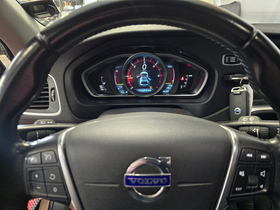 Volvo V40 Cross Country vaihtoauto