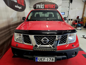 Nissan Navara vaihtoauto