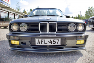 BMW 320 vaihtoauto