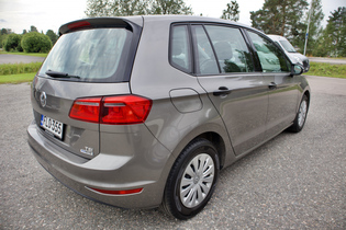 Volkswagen Golf Sportsvan vaihtoauto