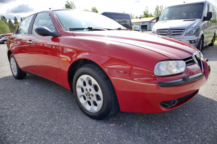Alfa Romeo 156 vaihtoauto