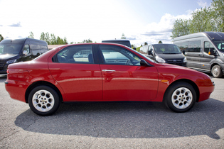 Alfa Romeo 156 vaihtoauto