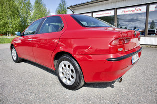 Alfa Romeo 156 vaihtoauto