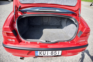 Alfa Romeo 156 vaihtoauto