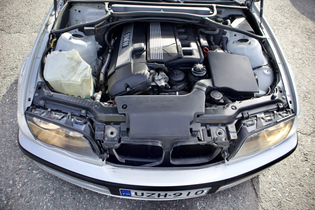 BMW 320 vaihtoauto