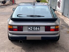Porsche 944 vaihtoauto