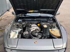 Porsche 944 vaihtoauto