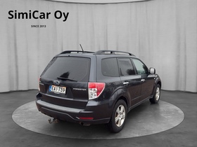 Subaru Forester vaihtoauto
