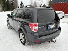 Subaru Forester vaihtoauto