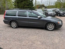 Volvo V70 vaihtoauto