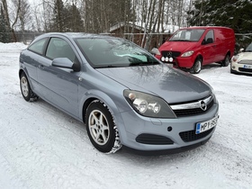 Opel Astra vaihtoauto