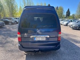 Toyota Hiace vaihtoauto