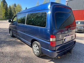 Toyota Hiace vaihtoauto