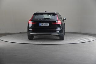 Volvo V60 Cross Country vaihtoauto