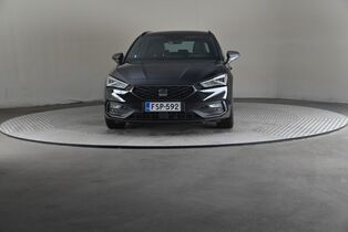 SEAT Leon Sportstourer vaihtoauto