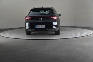 SEAT Leon Sportstourer vaihtoauto