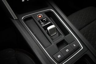 SEAT Leon Sportstourer vaihtoauto