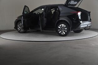 Toyota bZ4X vaihtoauto