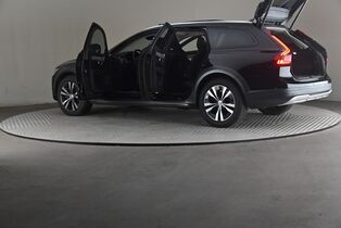 Volvo V90 Cross Country vaihtoauto