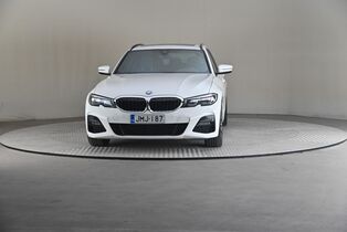 BMW 320 vaihtoauto