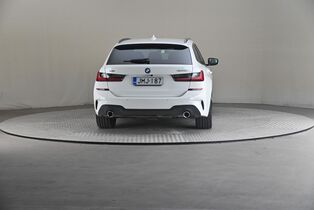 BMW 320 vaihtoauto