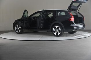 Volvo V60 Cross Country vaihtoauto