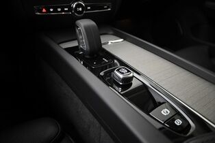 Volvo V60 Cross Country vaihtoauto